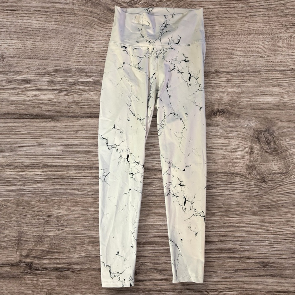 Echt cropped marble print high waist leggings sz M nwot 010